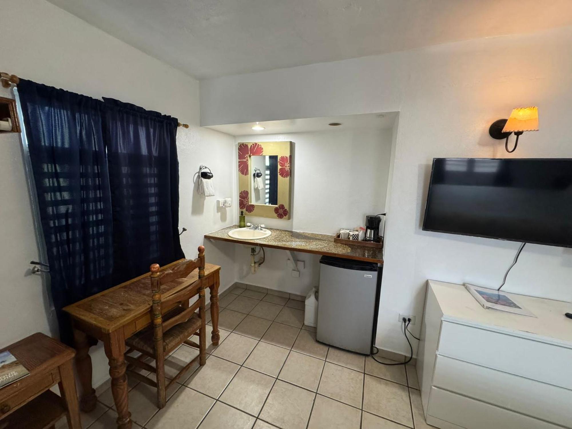 Villa Coral Guesthouse Векес Екстериор снимка
