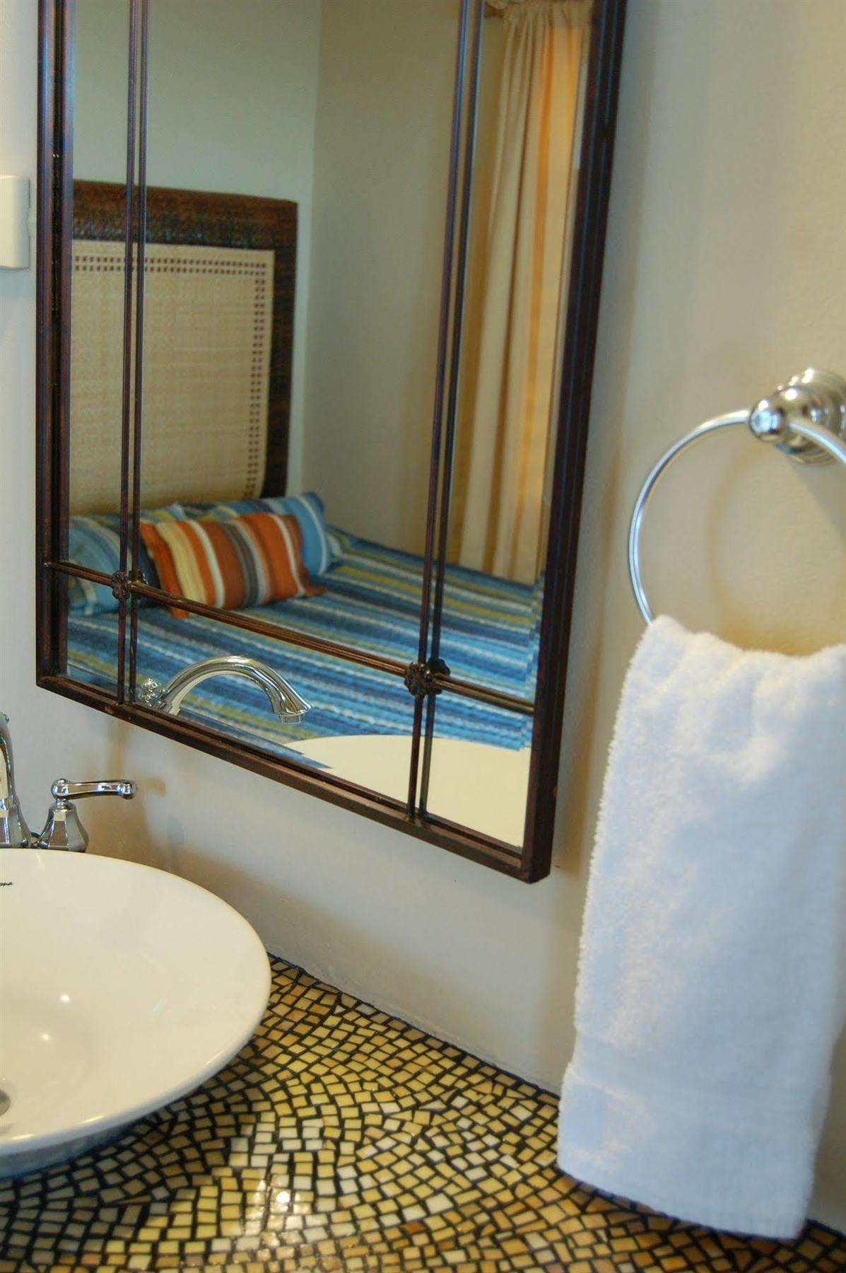 Villa Coral Guesthouse Векес Екстериор снимка